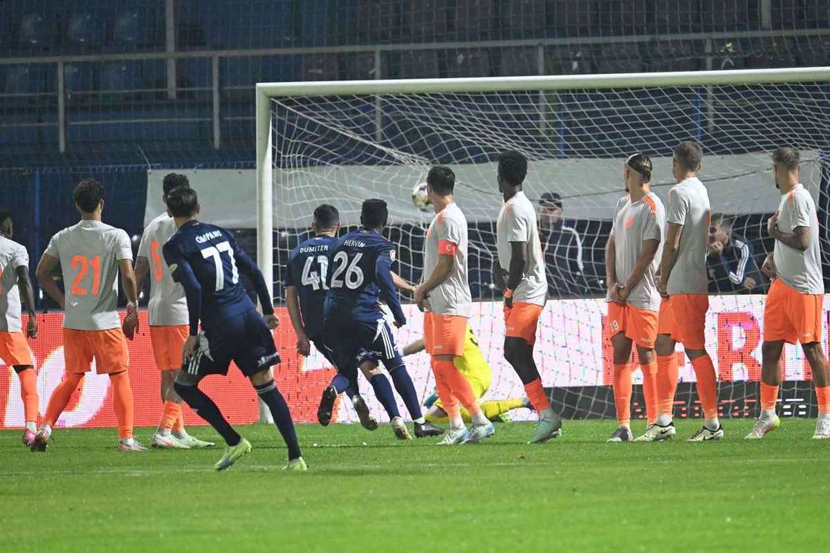 Trei fotbalisti audiate de FRF pentru pariuri in Superliga