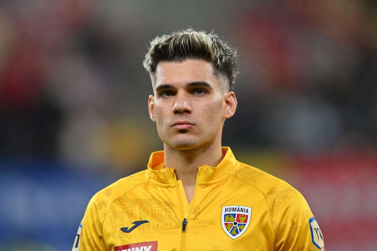 rivala lui razvan lucescu il urmaresc pe ianis hagi