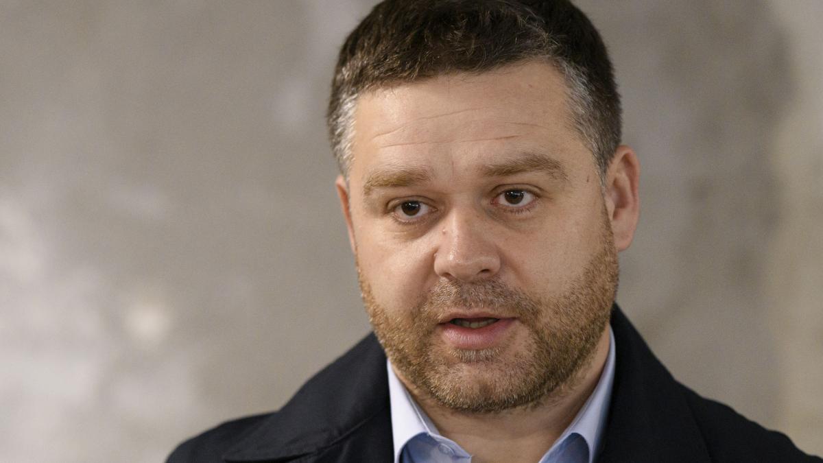 Ciucu a anuntat ca a gasit o prima solutie pentru problema temperaturii si a apei calde