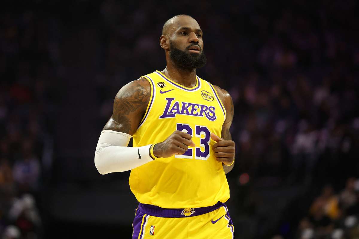 Sfarshitul unei ere LeBron James nu va mai fi titular in NBA All Star Game dupa 21 de ani