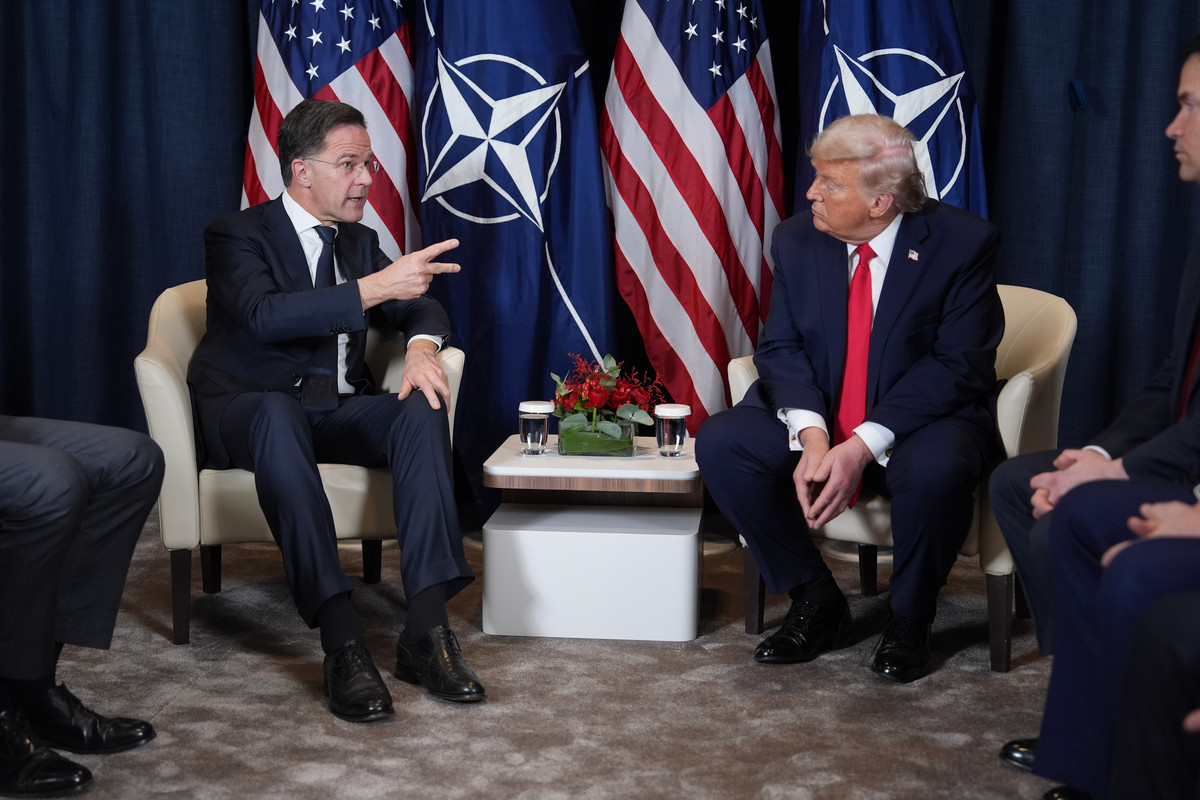 Trump sustine ca nu va impune tarife dupa ce a ajuns la un cadru al acordului referitor la Groenlanda