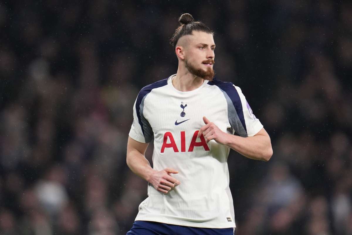 Confirmat Radu Dragusin poate evolua pentru Tottenham in Liga Campionilor