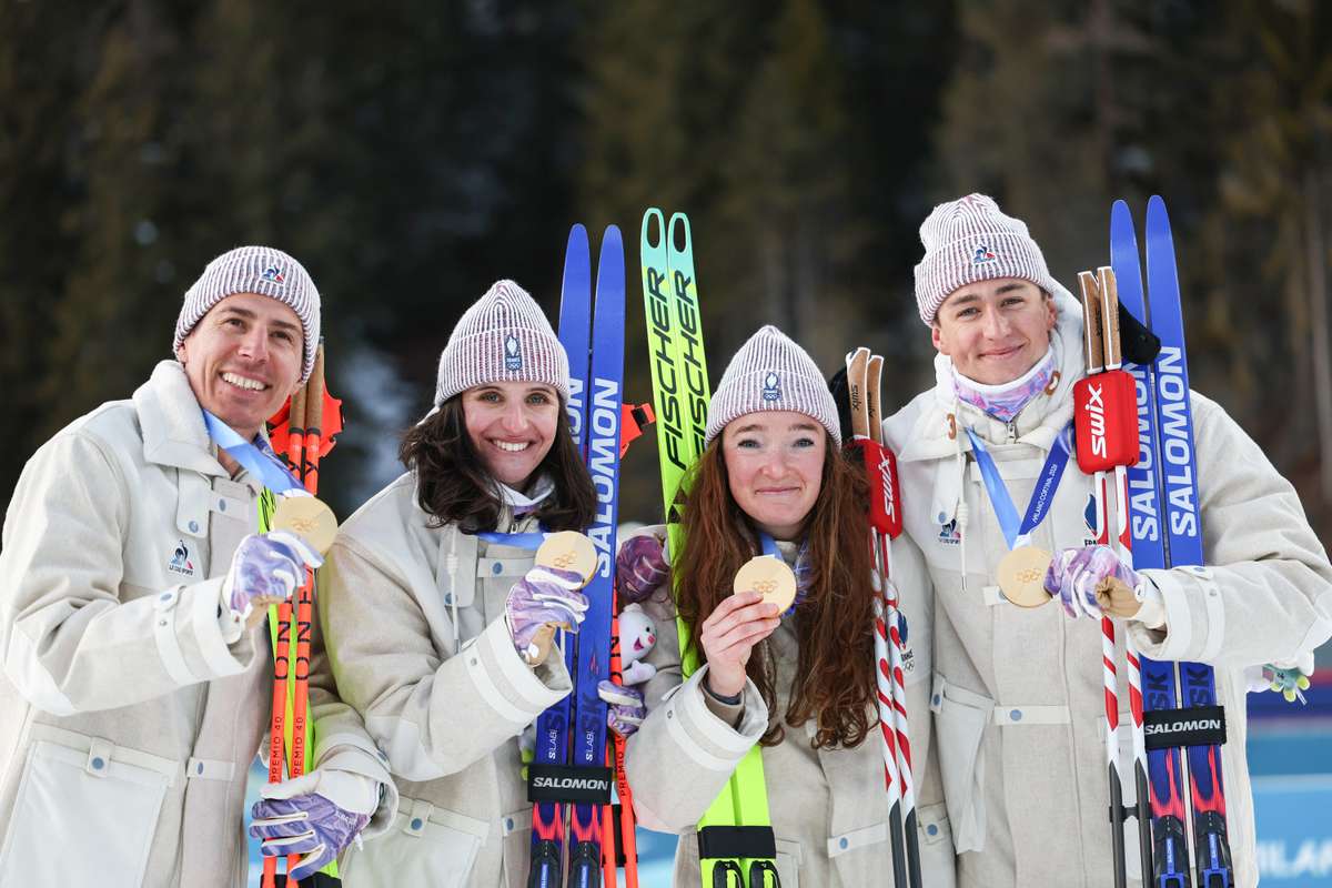 Franta campioana olimpica la biatlon in proba de stafeta mixta 4x6 km