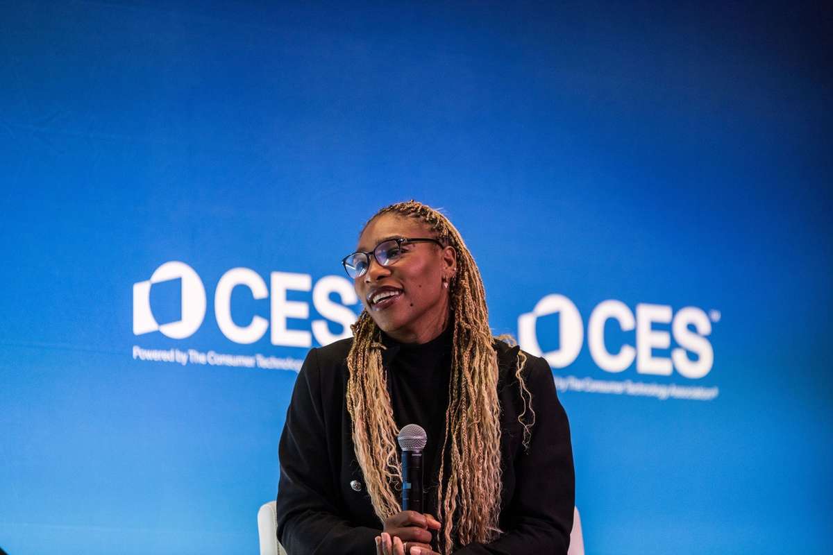 Serena Williams poate reveni in competitiile de tenis incepand cu 22 februarie