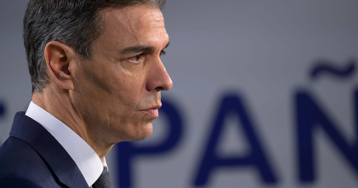 Spania planuieste sa interzica accesul pe retelele sociale pentru persoanele sub 16 ani