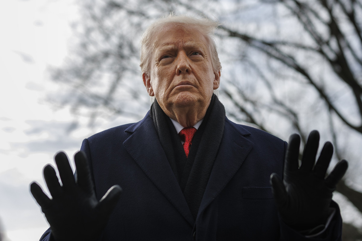 Trump continua sa critice Curtea Suprema dupa decizia referitoare la tarife