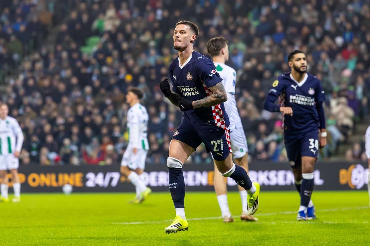 VIDEO Dennis Man arata din nou dar PSV sufer a doa infrangere in acest sezon