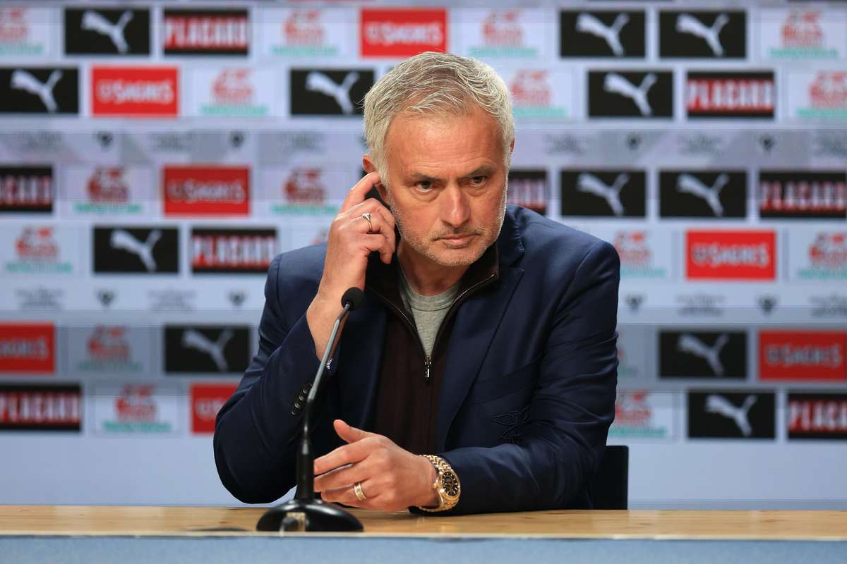 Benfica contesta afirmatiile lui Mourinho referitoare la Ronaldo si Neymar O pura inventie