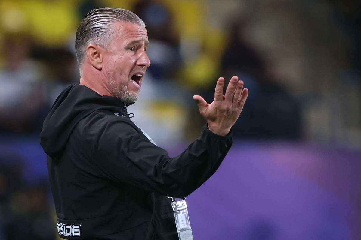 Echipa lui Laurentiu Reghecampf revine si invinge Rutsiro