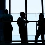 Guvernul britanic isi revizuieste strategia referitoare la identitatea digitala in lupta impotriva birocratiei