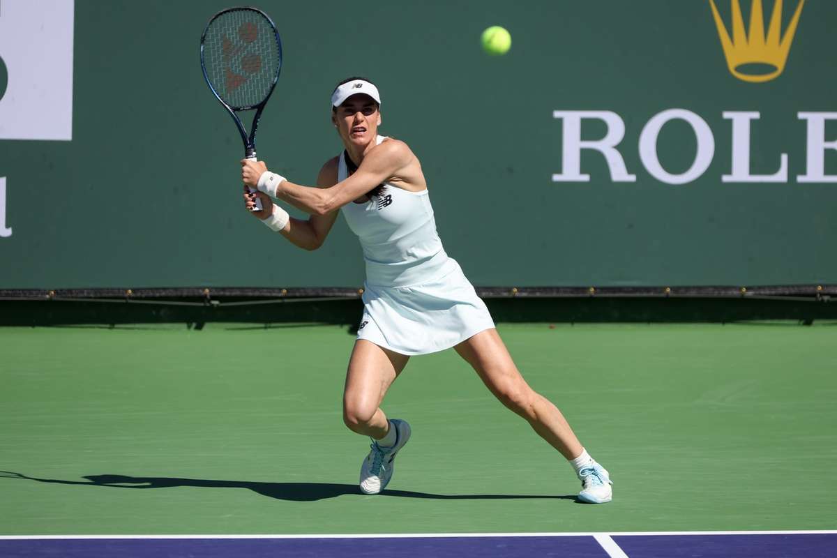 Tracker de Tenis Sorana Cirstea avanseaza in optimi la Miami Gabriela Ruse pierde clar