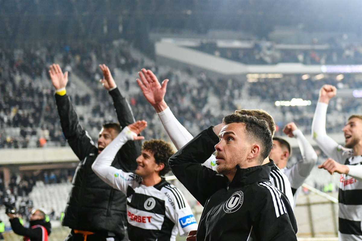 U este lider in SuperLiga dar nu are ca obiectiv castigarea titlului Nu se pune problema