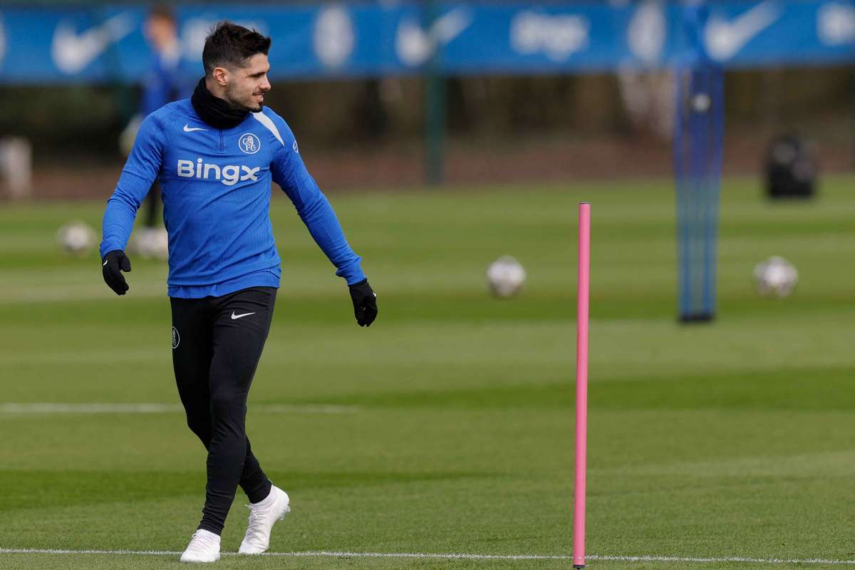 UEFA a decis in cazul lui Pedro Neto dupa ce jucatorul de la Chelsea a impins un copil de mingi