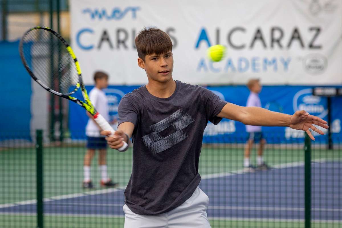 Un nou Alcaraz este pe cale sa apara Fratele mai mic al lui Carlos a castigat un turneu Challenger U15
