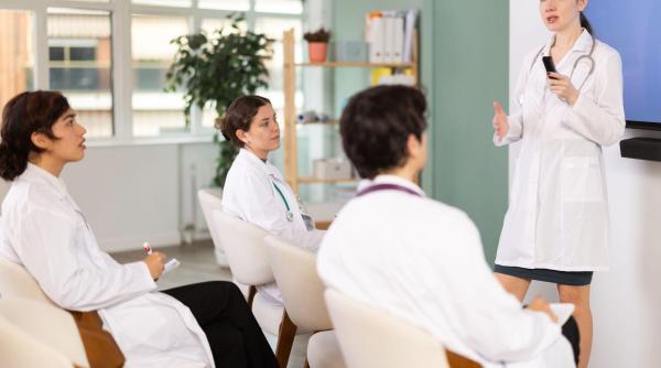 interactiune sociala