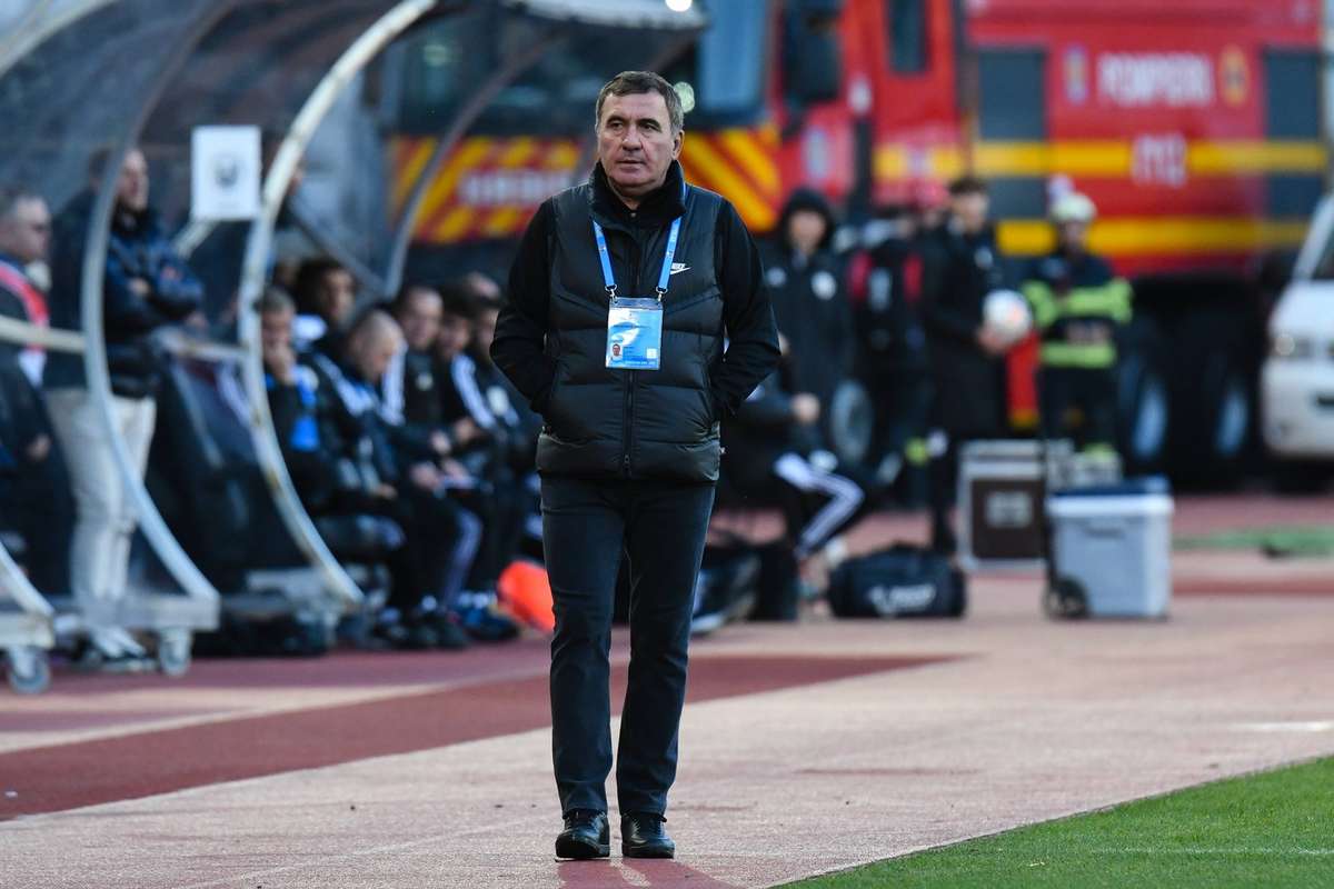 Gheorghe Hagi tot mai aproape de postul de selectioner al nationalei Romaniei contract de patru ani si bonusuri substantiale