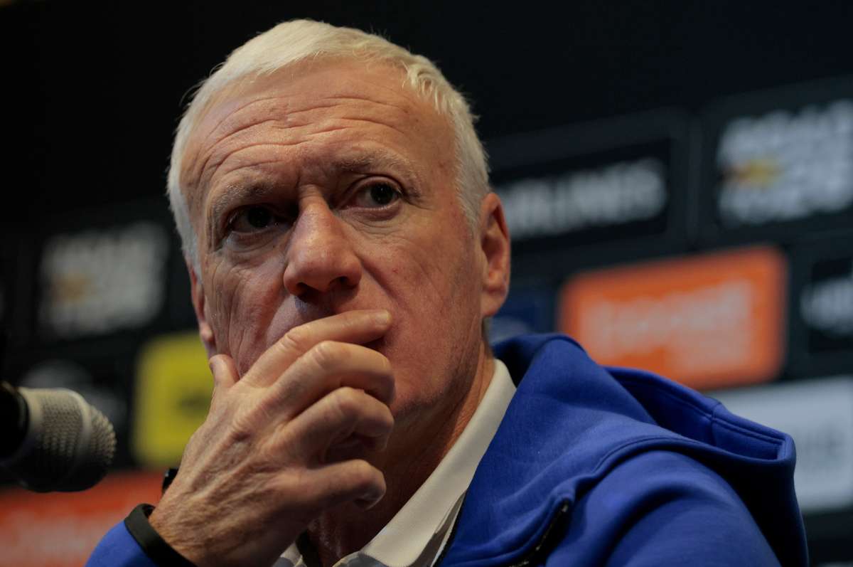 Informatia zilei in Franta Didier Deschamps ar putea fi antrenorul lui Real Madrid din sezonul viitor