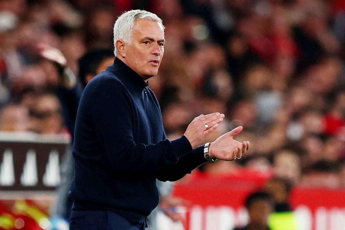 Jose Mourinho clarifica zvonurile despre o posibila plecare de la Benfica