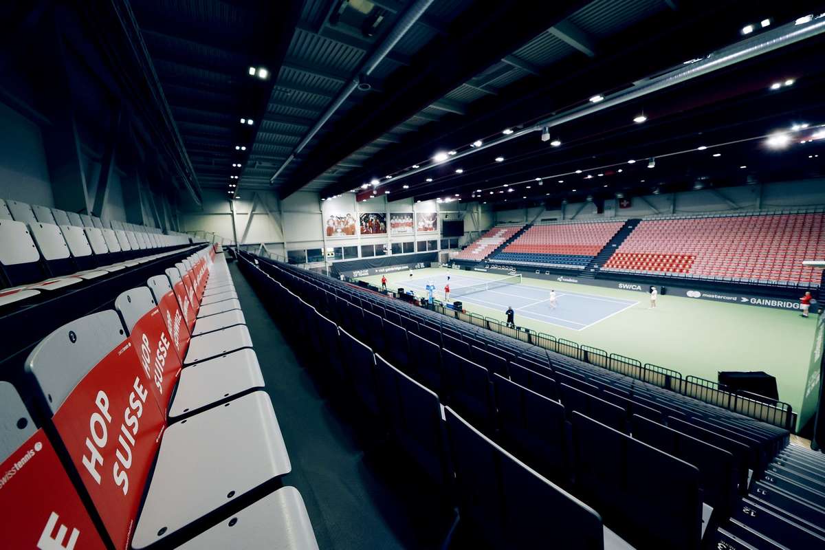 Romania a invins Franta in primul meci de simplu din Cupa Billie Jean King