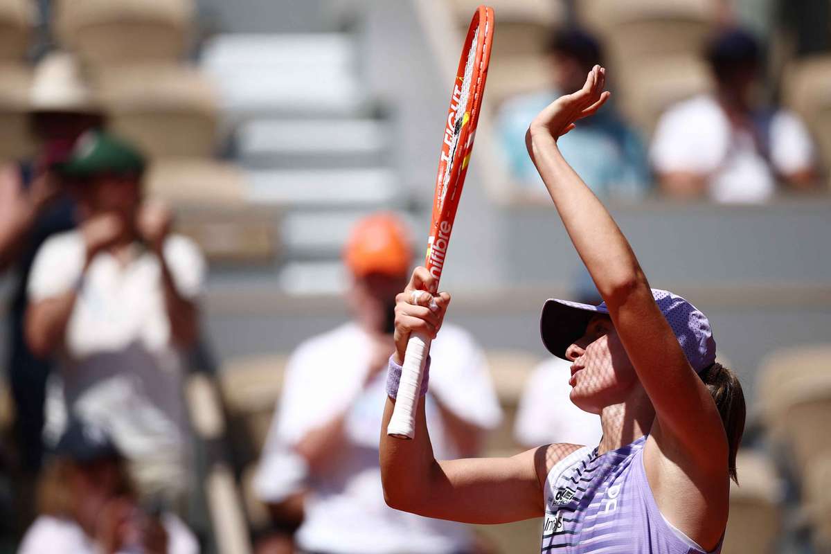 Iga Swiatek se califică în turul doi la Roland Garros după o victorie rapidă 2 Iga Swiatek se califica in turul doi la Roland Garros dupa o victorie rapida