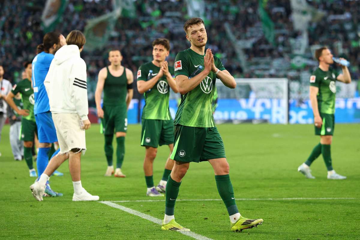 Lupta intensa pentru salvarea de la retrogradare in Bundesliga Trei echipe concureaza pentru un loc