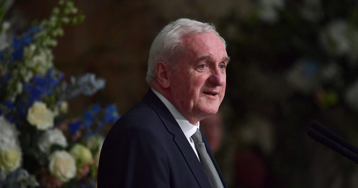 fostul premier irlandez surprins facand comentarii anti africane si anti islamice in timpul campaniei electorale