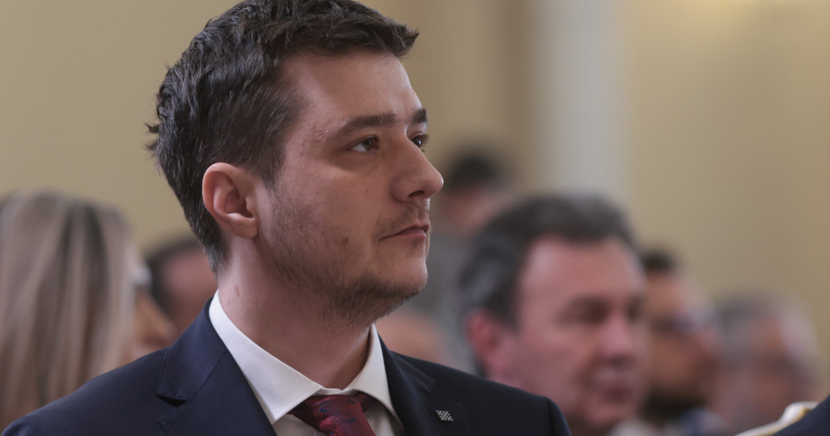 Cine este Cosmin Soare-Filatov, consilierul lui Nicușor Dan, având în vedere conducerea Ministerului… 2 Cine este Cosmin Soare Filatov consilierul lui Nicusor Dan avand in vedere conducerea Ministerului