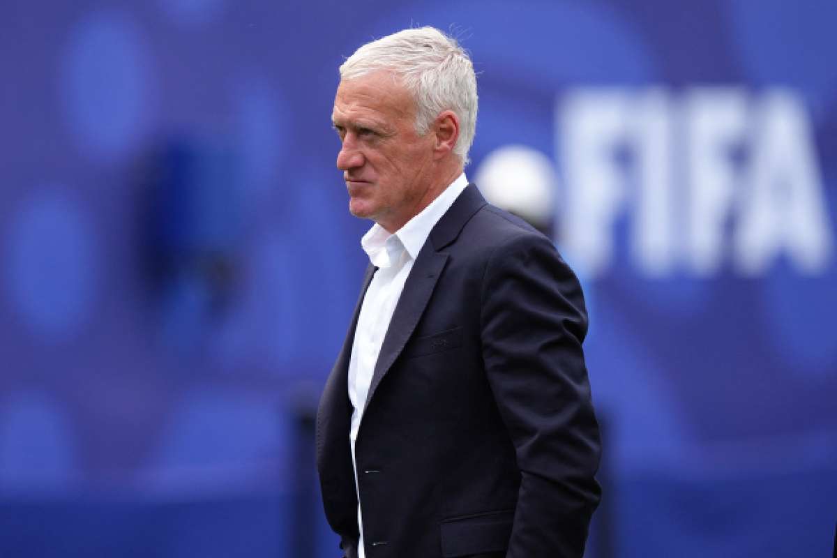 Didier Deschamps s a ntors in cantonamentul Franei dupa moartea mamei sale