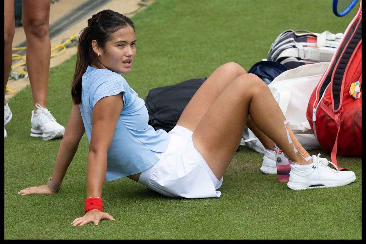 Dificil de acceptat Emma Raducanu s a accidentat si nu va participa la turneul de la Wimbledon