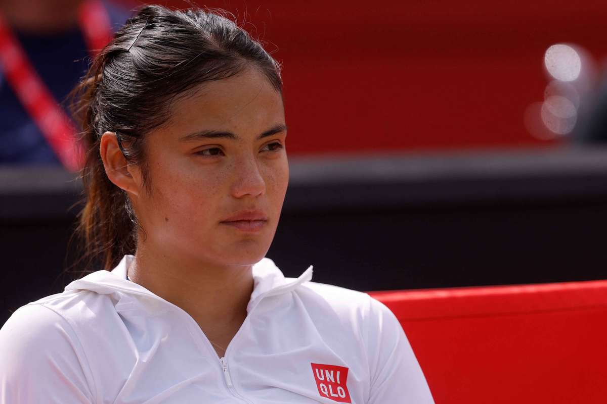 Emma Raducanu a pierdut a doua finala a anului Trofeul a fost castigat de o lucky loser