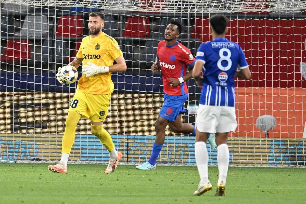 FCSB a declarat plecarea portarului Lukas Zima. 3 FCSB a declarat plecarea portarului Lukas Zima