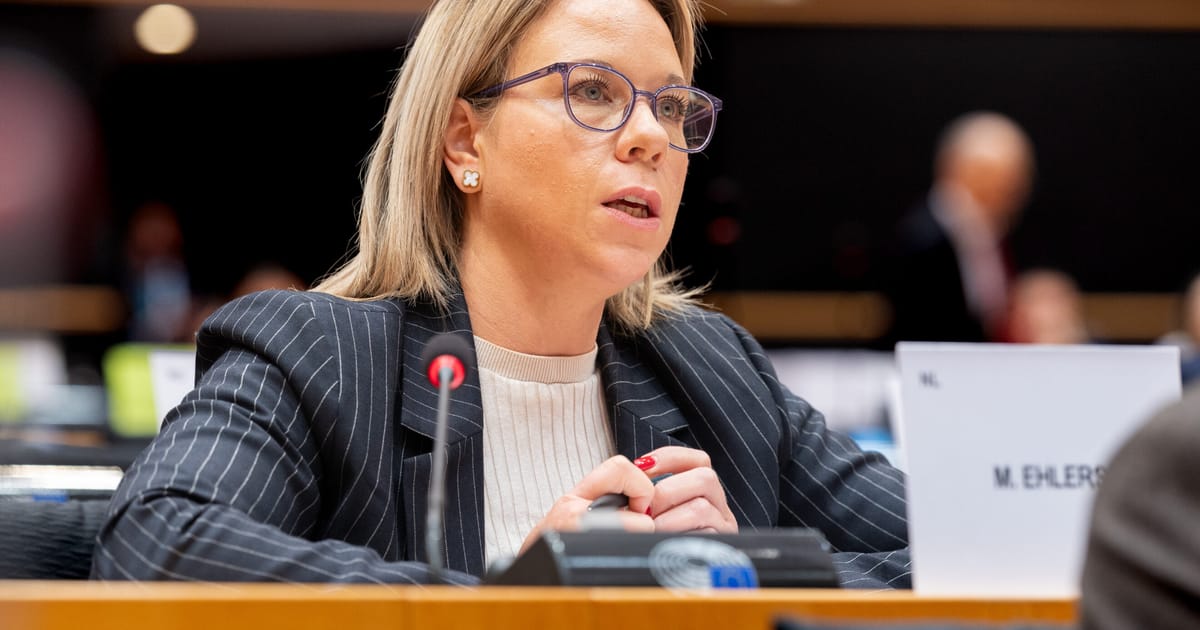 Femeia care sprijină extrema dreaptă europeană să ajungă în Bruxelles 4 Femeia care sprijina extrema dreapta europeana sa ajunga in