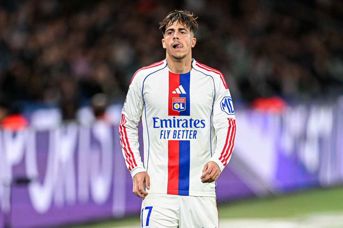 Leverkusen oferă 32 de milioane de euro pentru talentul de la Lyon 4 Leverkusen ofera 32 de milioane de euro pentru talentul de la Lyon
