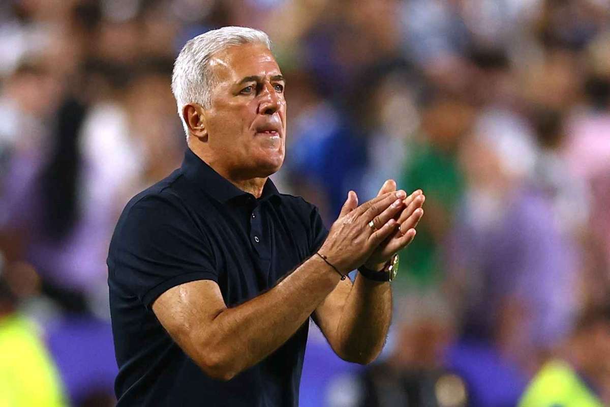 Messi? "Talent constant", afirmă antrenorul Algeriei după înfrângerea cu Argentina. 3 Messi Talent constant afirma antrenorul Algeriei dupa infrangerea cu Argentina
