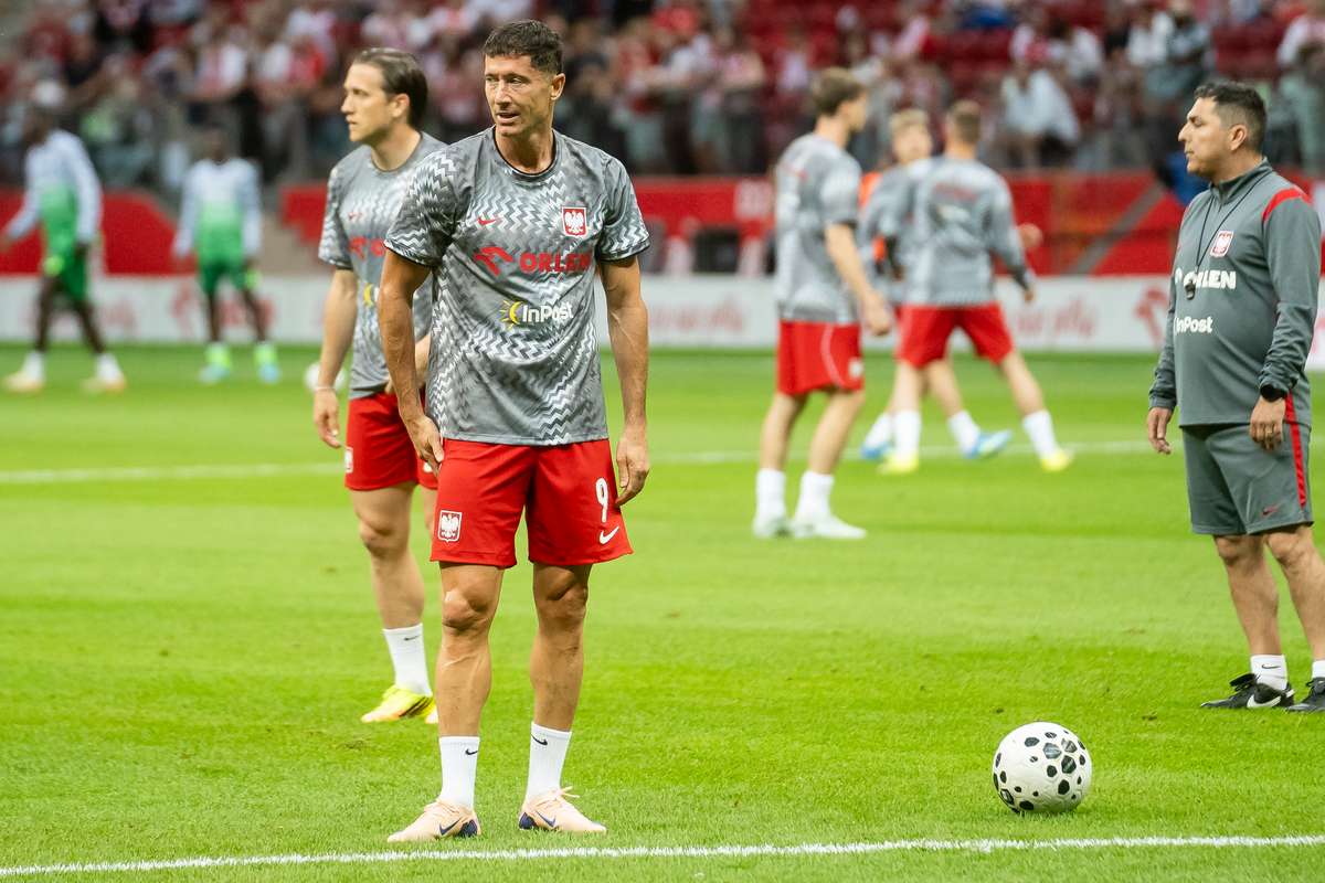 Robert Lewandowski si a dat acordul Va juca pentru prima data in afara Europei