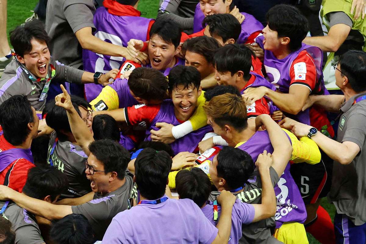 Selezionerul Coreei de Sud Hong Myung bo apreciaza unitatea echipei dupa revenirea impresionanta impotriva Cehiei