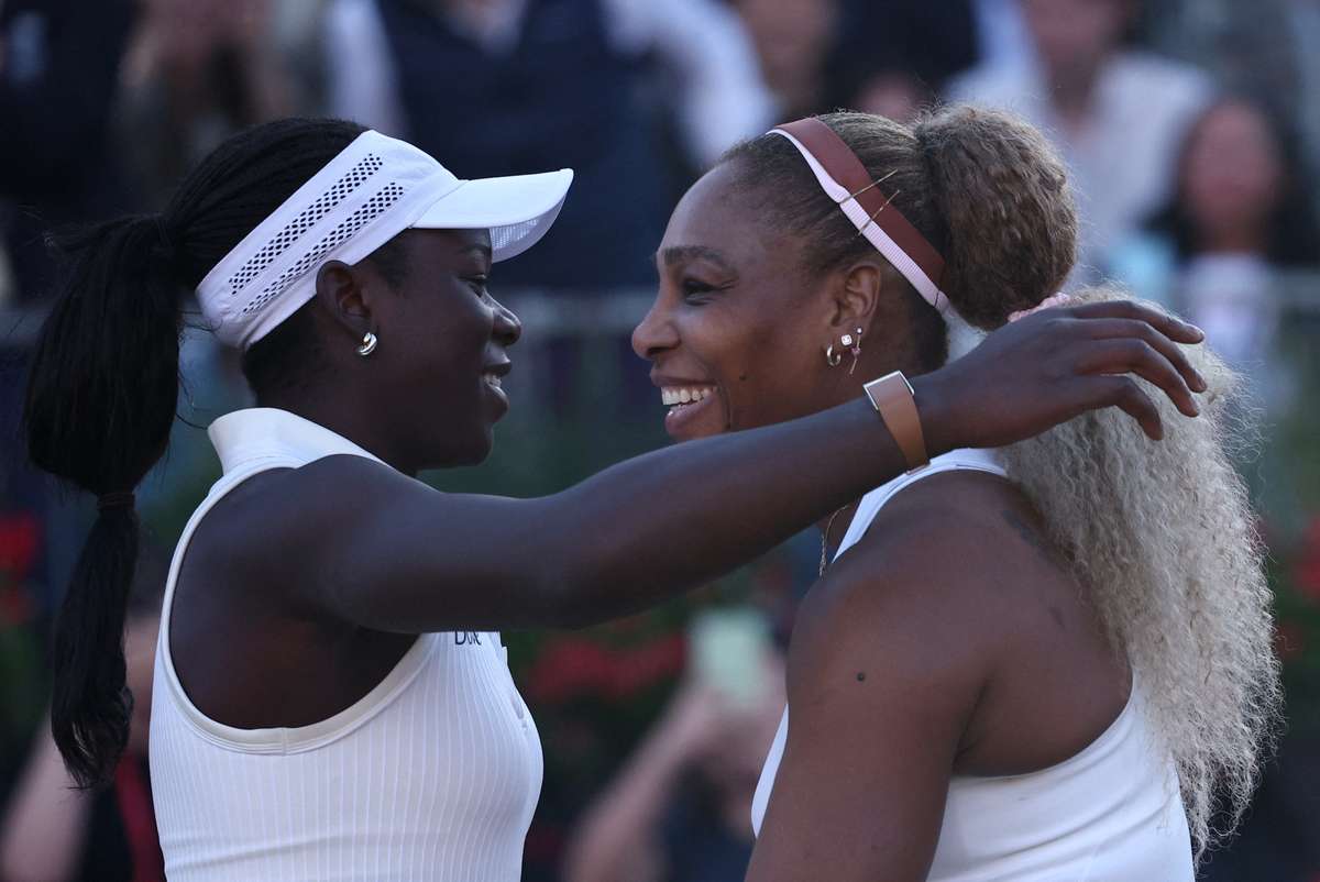 Serena Williams obligata sa se retraga din proba de dublu de la Queens dupa ce partenera Mboko s a accidentat
