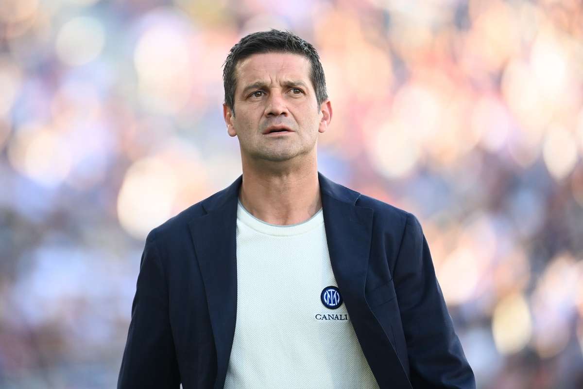 VIDEO Cristian Chivu aproape sa semnze un nou contract cu Inter Intalnire cruciala la sediul clubului