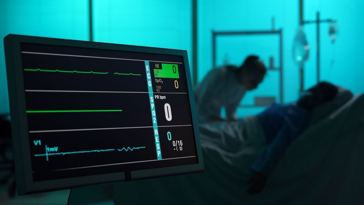 Un bărbat readus la viață după ce medicii l-au declarat mort susține că a întâlnit persoane din viitor. Mărturisirile sale sunt terifiante: „Comunicau telepatic” 3 un barbat readus la viata dupa ce medicii lau declarat mort sustine ca a intalnit persoane din viitor marturisirile sale sunt terifiante comunicau telepatic