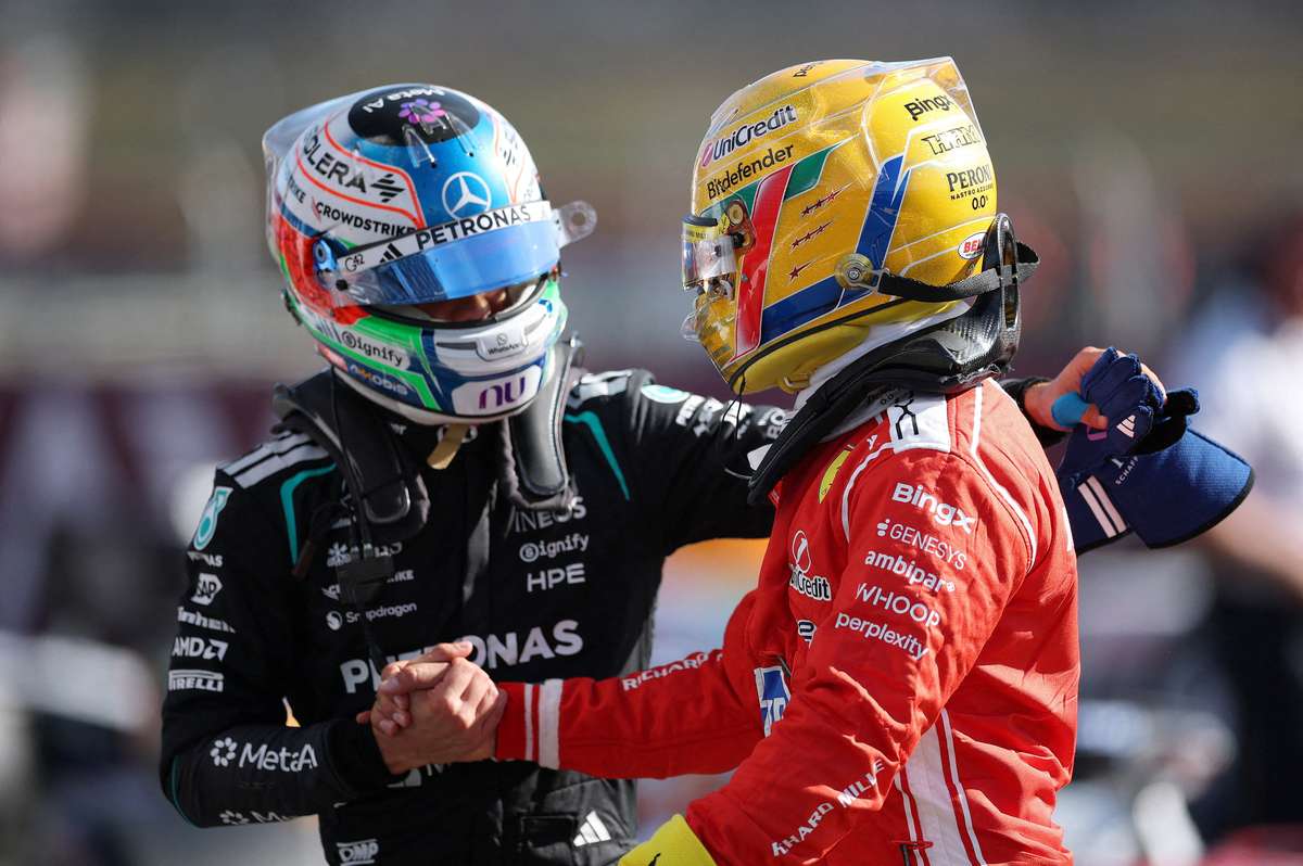 Antonelli îl surclasează pe Hamilton și câștigă sprintul de la Silverstone 2 Antonelli il surclaseaza pe Hamilton si castiga sprintul de la Silverstone