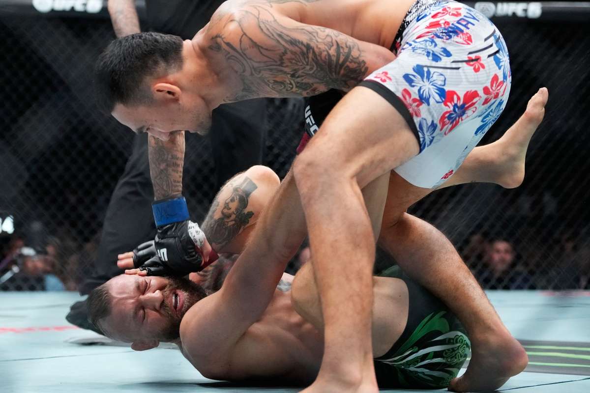 Esec complet la revenirea in ring pentru Conor McGregor Irlandezul nu a rezistat nici macar 2 minute