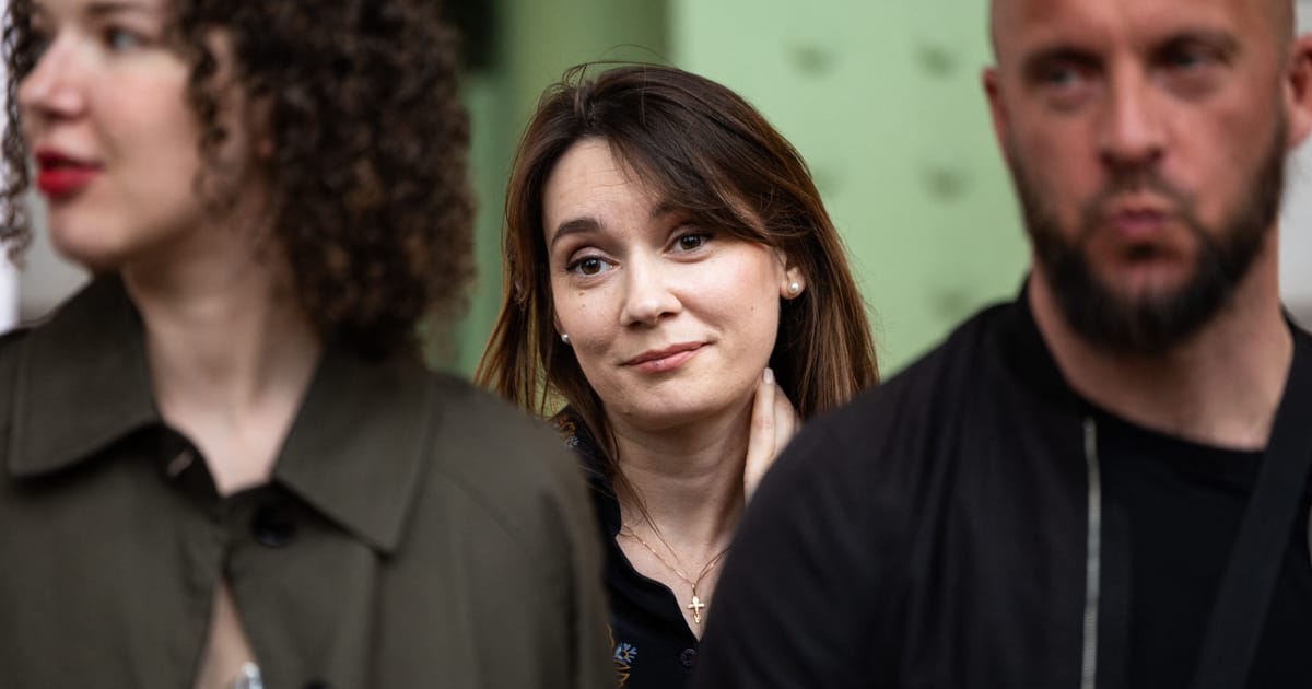 Franța a emis un ordin de expulzare pentru starul TV rus Xenia Fedorova. 2 Franta a emis un ordin de expulsare pentru starul TV rus Xenia Fedorova
