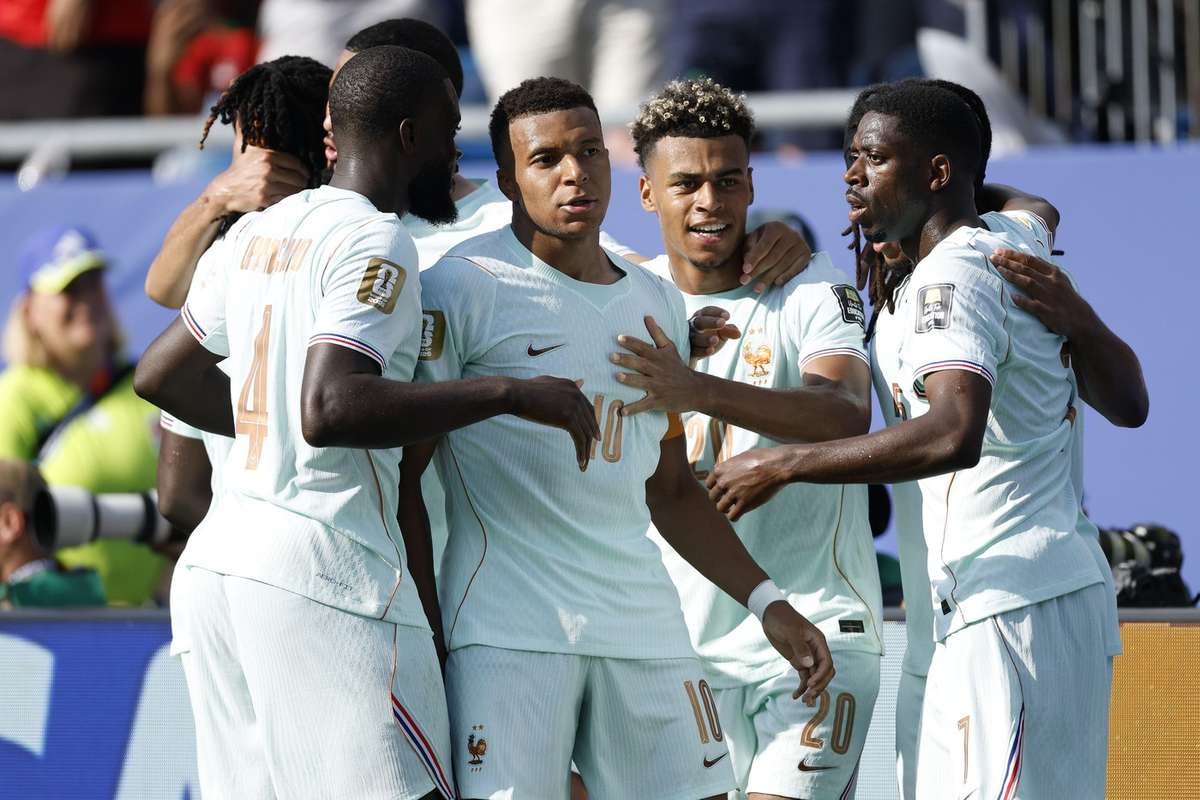 Franța, prima echipă semifinalistă! Superexecuții din partea lui Mbappé și Dembele, câștigătorul Balonului de Aur. 2 Franta prima echipa semifinalista Superexecutii din partea lui Mbappe si Dembele castigatorul Balonului de Aur