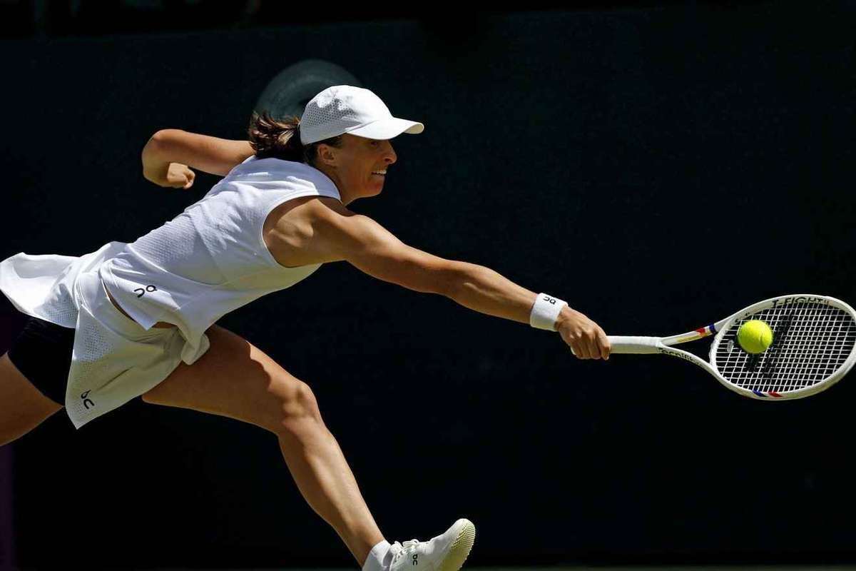 Iga Swiatek a învins un fost număr 1 mondial și s-a calificat în turul al treilea la Wimbledon. 2 Iga Swiatek a invins un fost numar 1 mondial si s a calificat in turul al treilea la Wimbledon