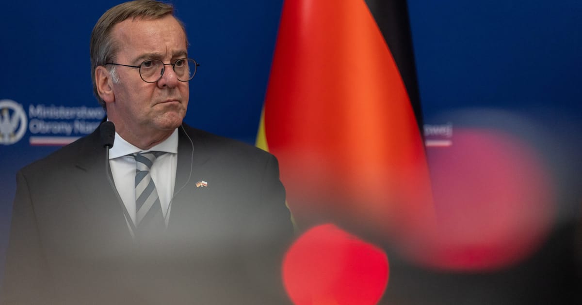 Liderul apărării germane se împotrivește colaborării cu AfD în ceea ce privește informațiile. 2 Liderul apararii germane se impotriveste colaborarii cu AfD in ceea ce priveste informatiile