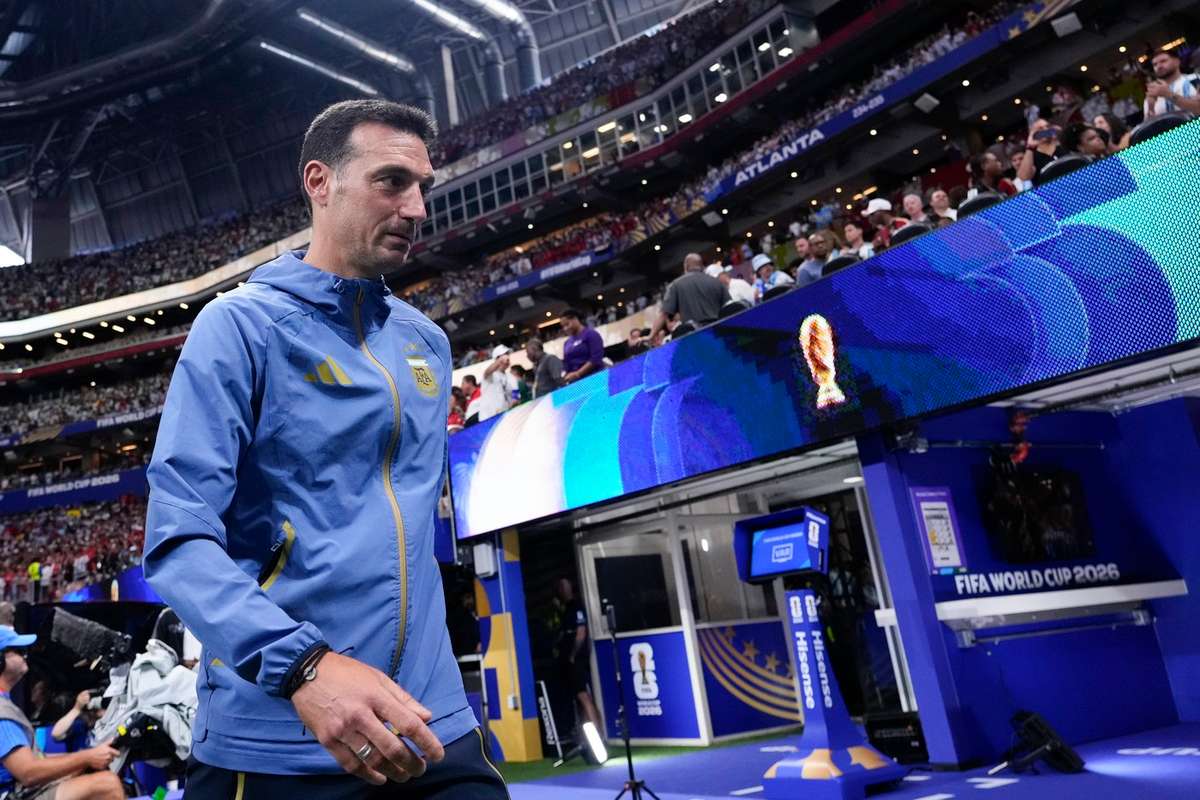 Lionel Scaloni marturiseshte ca a plans dupa ce Argentina a facut o revenire spectaculoasa si a invins Egiptul