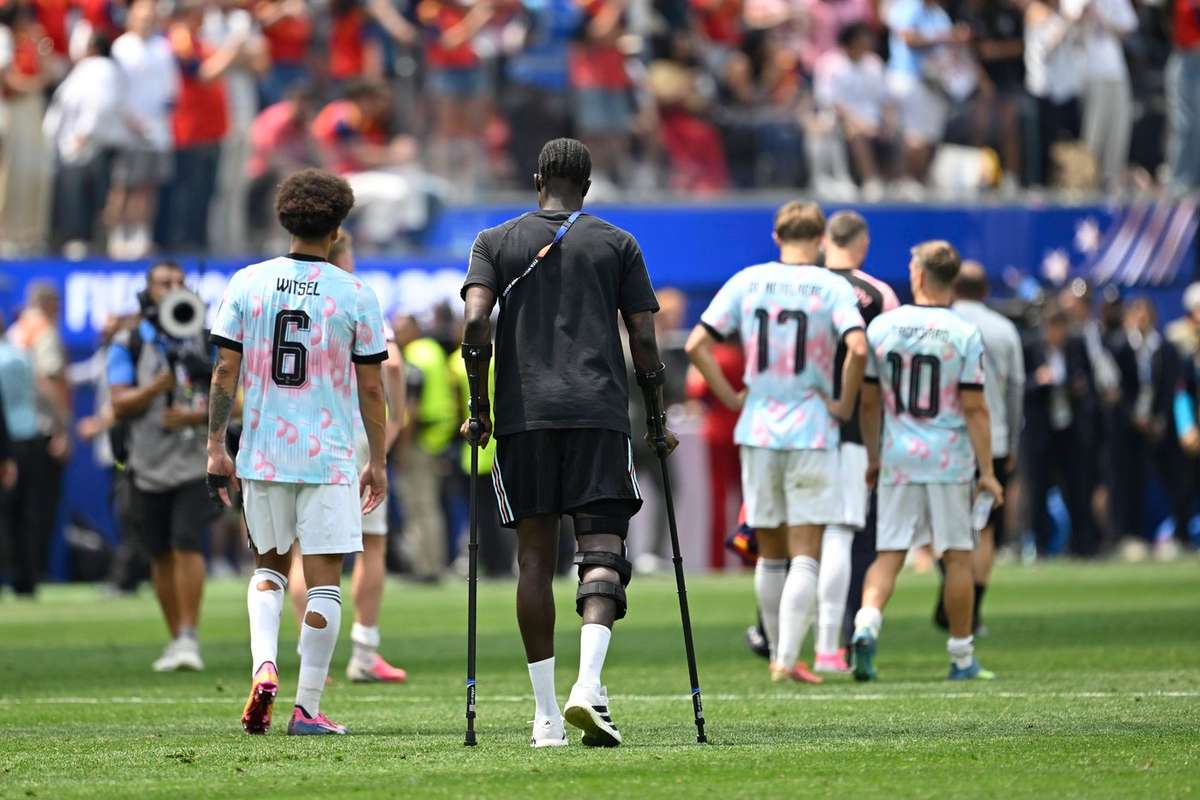 Lovitură majoră pentru Aston Villa! Amadou Onana, indisponibil timp de nouă luni după accidentarea de la CM 2026 2 Lovitura majora pentru Aston Villa Amadou Onana indisponibil timp de noua luni dupa accidentarea de la CM 2026