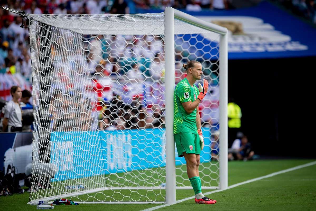Mirel Rădoi îl așteaptă pe Orjan Nyland, portarul Norvegiei de la Campionatul Mondial 2026, la Gaziantep 2 Mirel Radoi il asteapta pe Orjan Nyland portarul Norvegiei de la Campionatul Mondial 2026 la Gaziantep