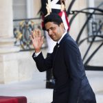 Oficialii europeni din fotbal isi indreapta catre un executiv sportiv din Qatar pentru a l desafia pe Infantino