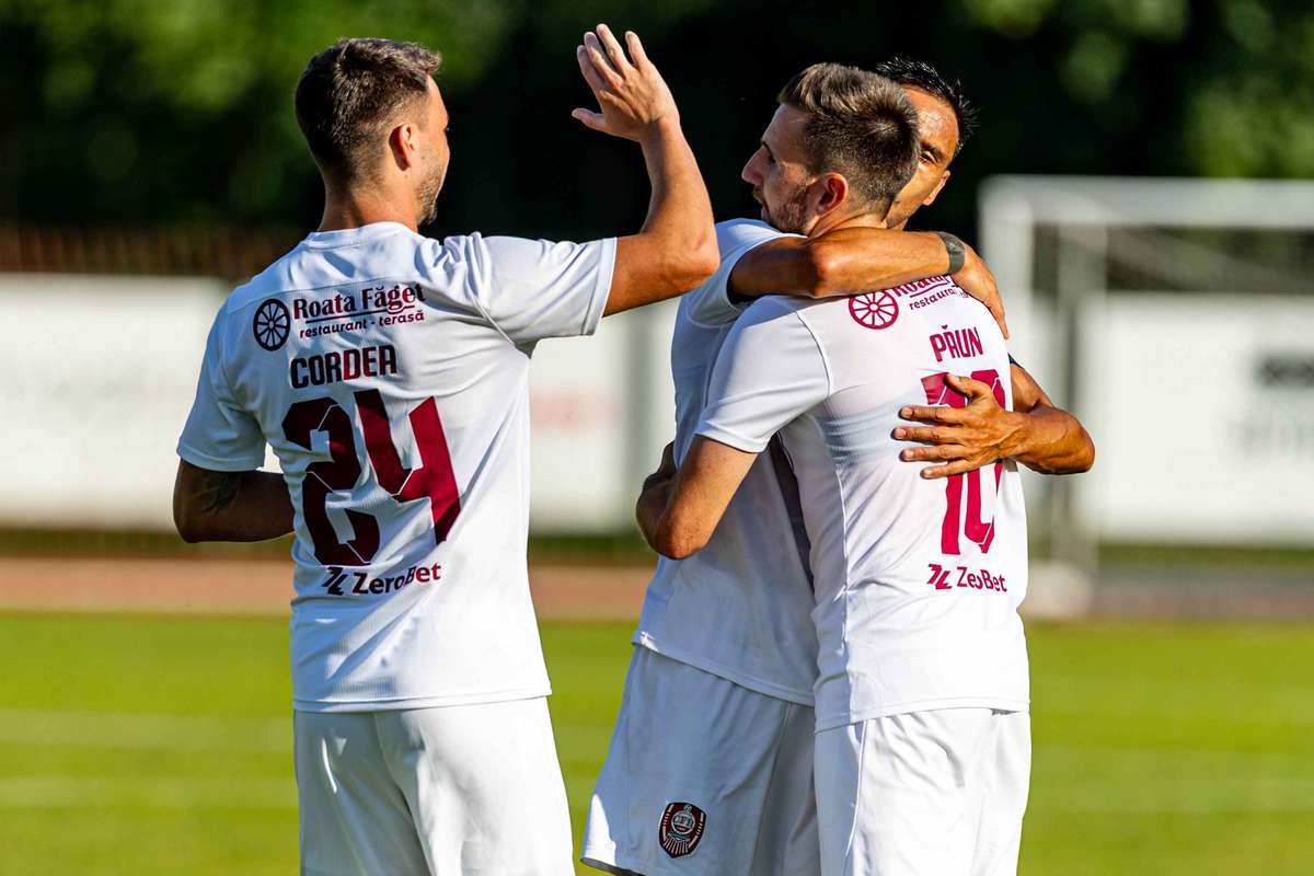 Rezultate de egalitate pentru CFR Cluj si FC Botosani in meciurile de pregatire